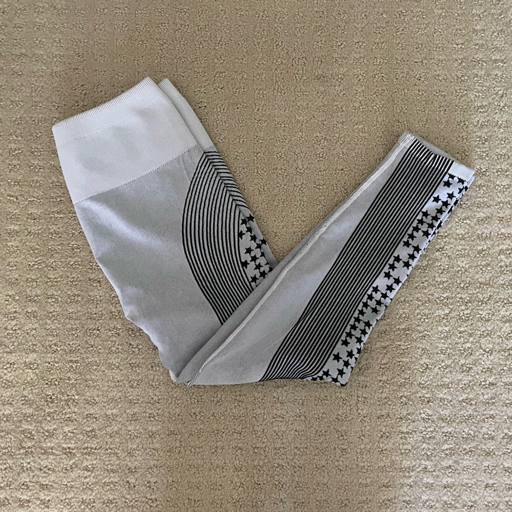 Fabletics high-waisted seamless star legging